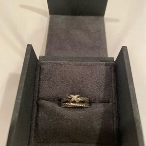David Yurman crossover ring with diamonds.